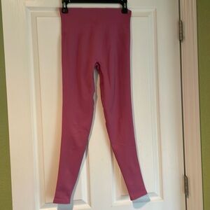 EUC Spiritual gangster Leggings M/ L